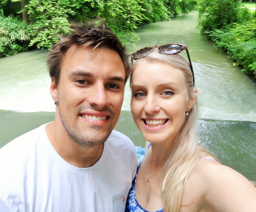 Selfie in English Gardens (2)