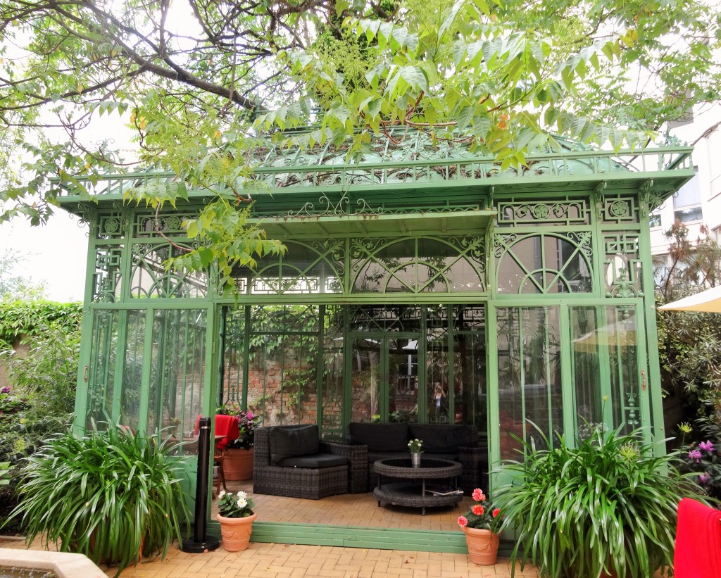 Glass conservatory Garden Living